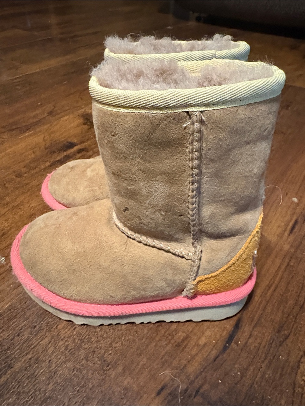 Ugg Pink and Orange Colorblock Chesnut Boots Toddler 7
